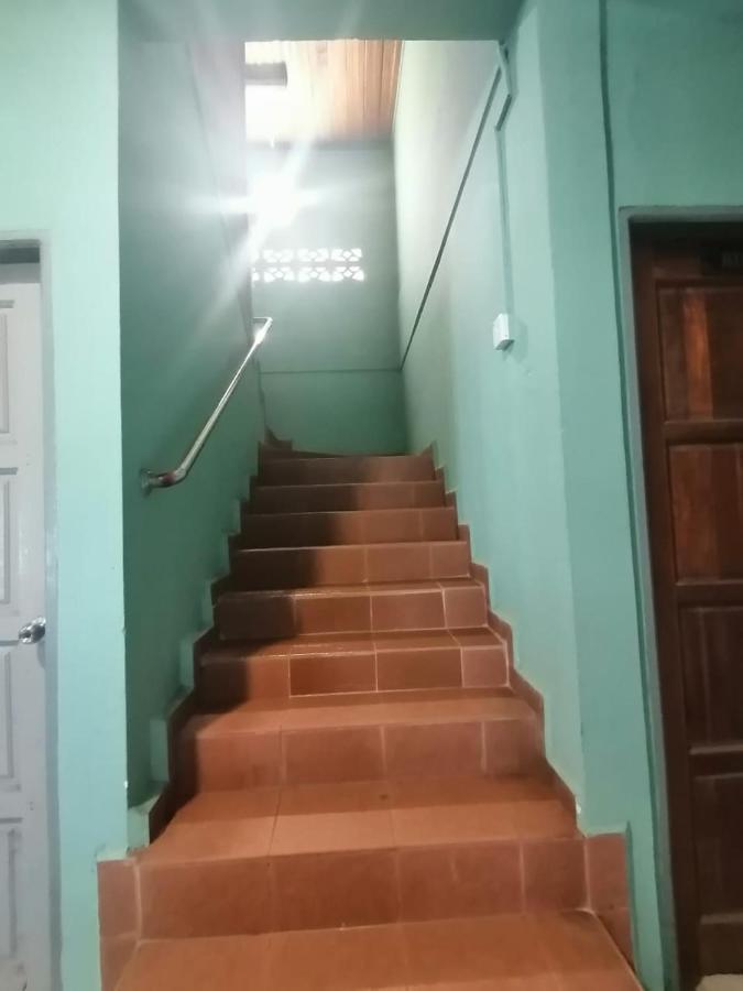 Fbs Inn Dungun Bagian luar foto